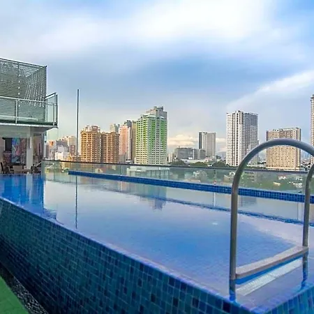 Ark Hostel City Center Manila