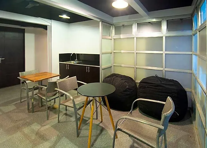 Ark Center Манила